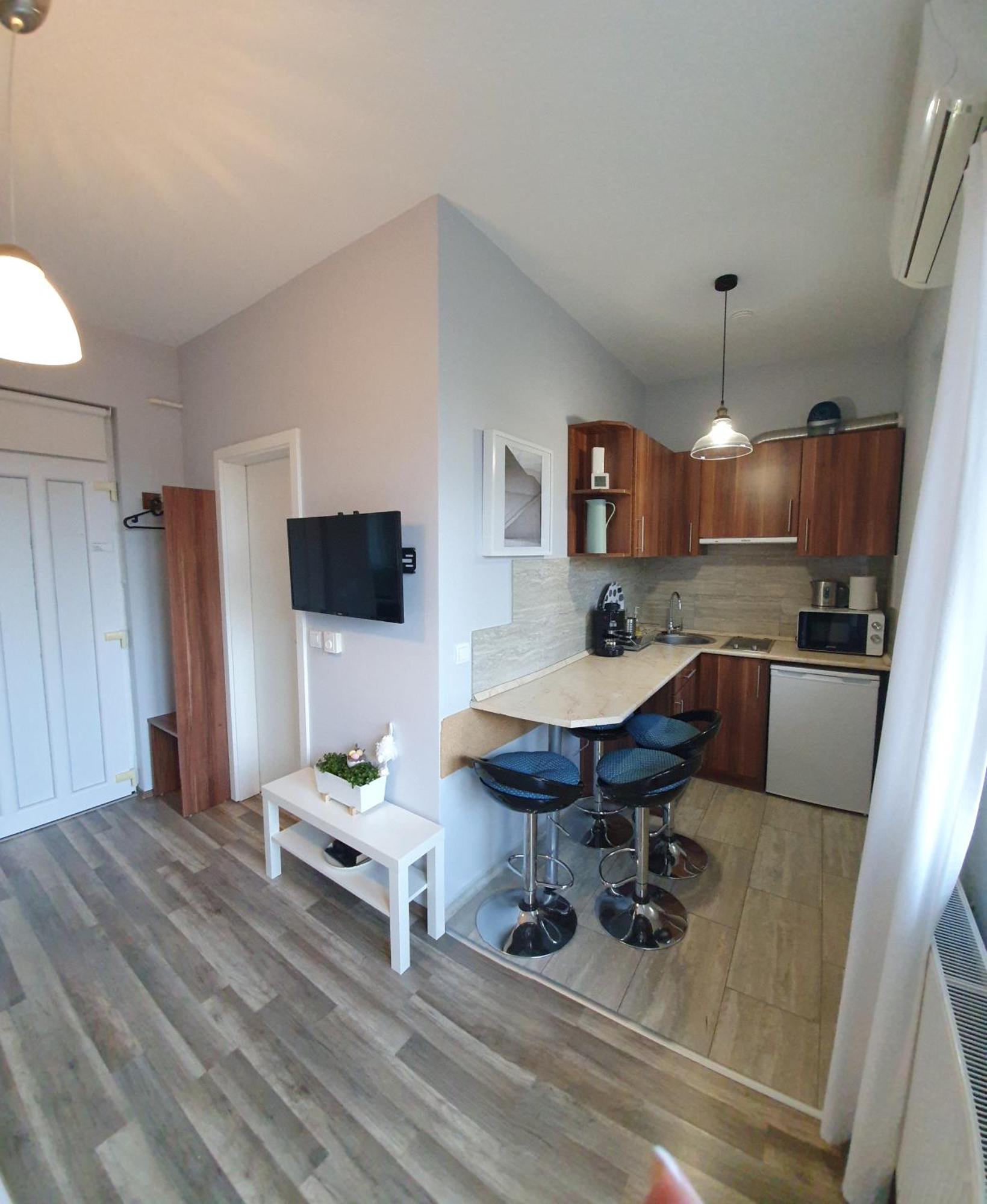 Mandara Wellnes Apartmanok Siófok Exteriér fotografie